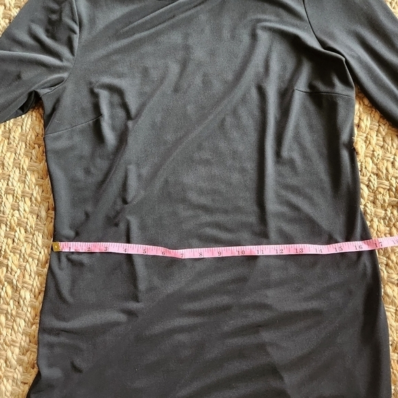 ✨️ANN Taylor Factory Black Flowy Stretchy Midi Dess Bell Sleeves Size 6 - Picture 2 of 9